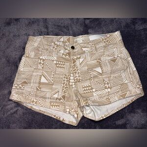 H&M Beige Geometric Print Shorts
